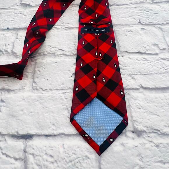 TOMMY HILFIGER Men's Buffalo Check Penguin Silk Neck Tie Red/Black 3.5"x60" - Picture 5 of 5